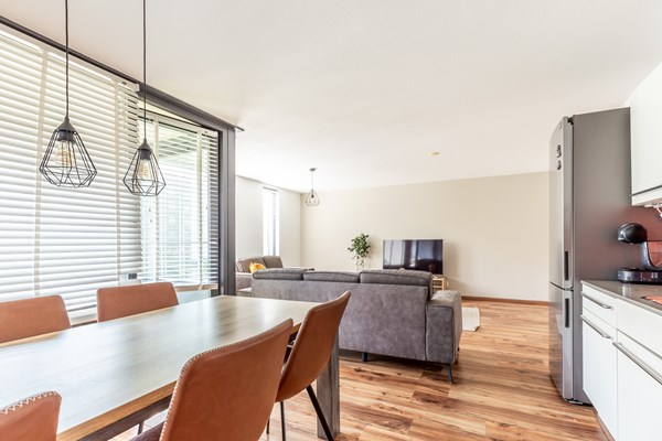 Medium property photo - Willem Baerdesenstraat 18, 1067 XX Amsterdam